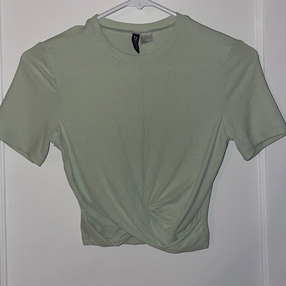 Cropped mint green top